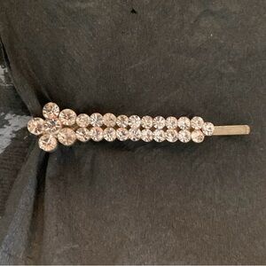 💎 Rhinestone bobby pin